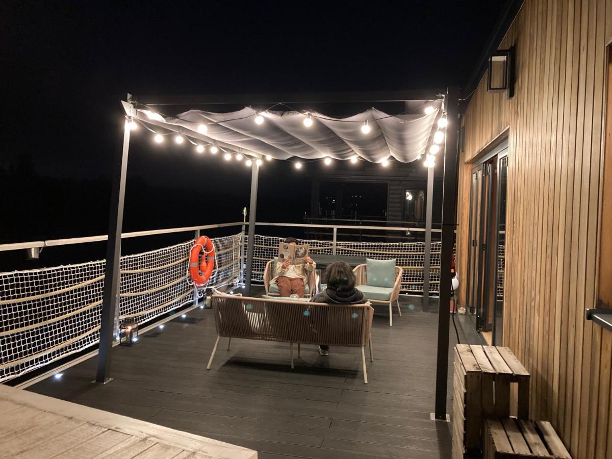 SeineHouse - Maison flottante  Vaux-Sur-Seine Extérieur photo